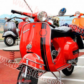 Vespa vinilo Fred Perry
