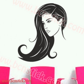 Chica con pelo largo ideal para un salon de estetica 60x70cm